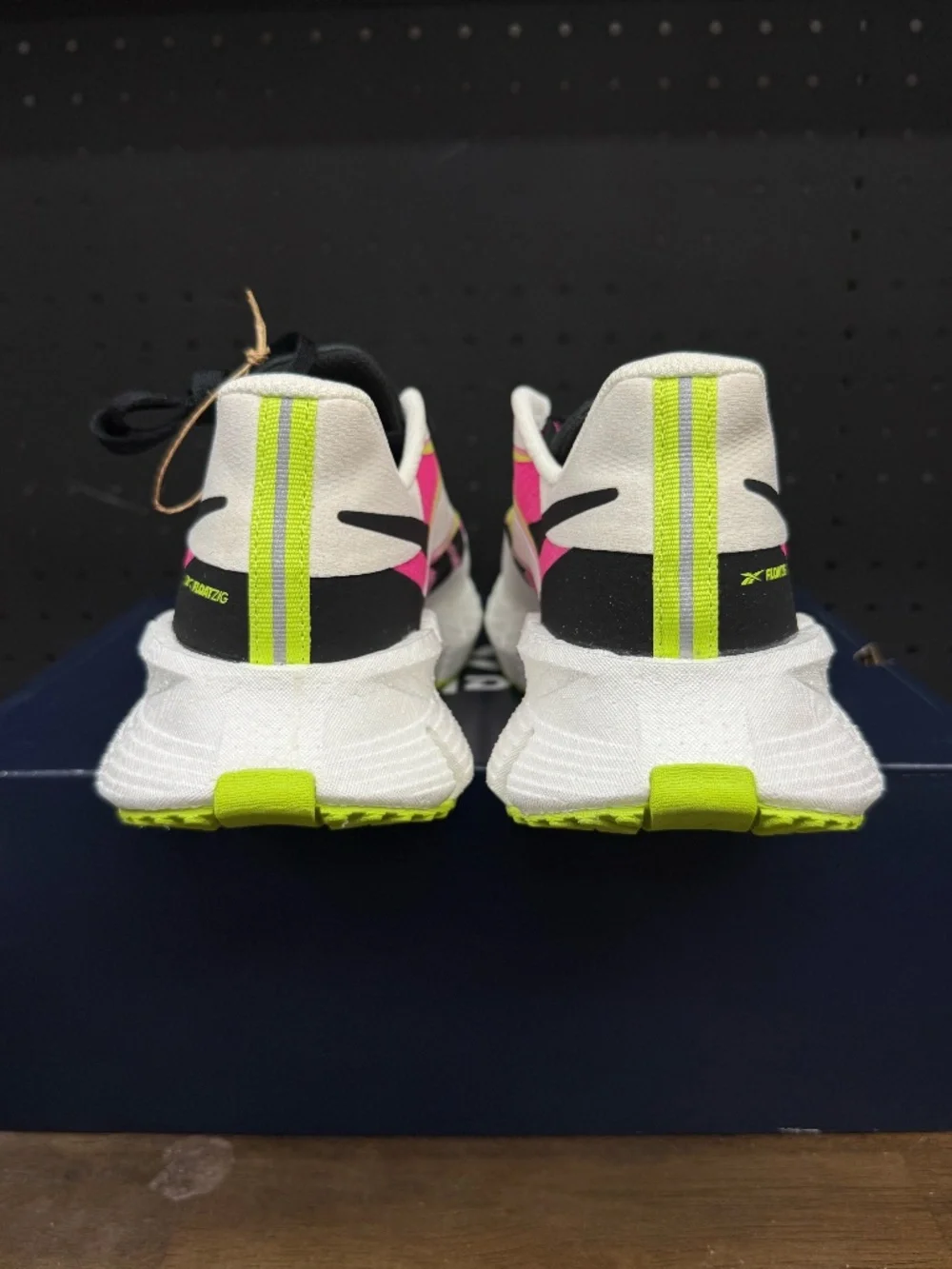 New W/ Box! Women's Reebok FloatZig 1 'Chalk Laser Pink' White Sneakers Size 12
